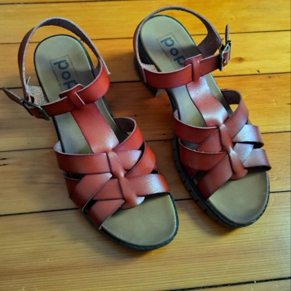 Pop "Beaming" chunky heel lug sole sandal in  Cognac